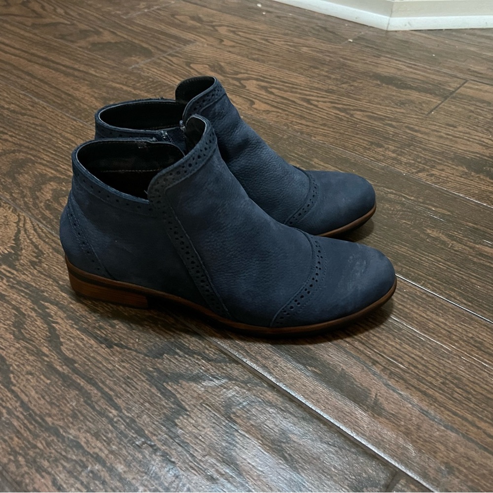 Naot Dark Blue Ankle Boots